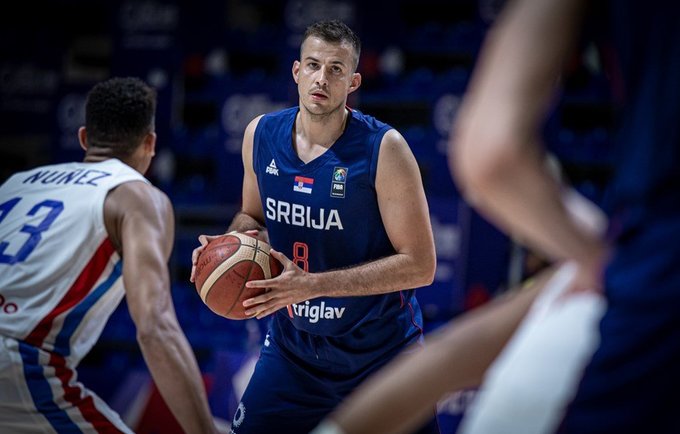 N.Bjelica pasiruošęs baigti karjerą (FIBA nuotr.)