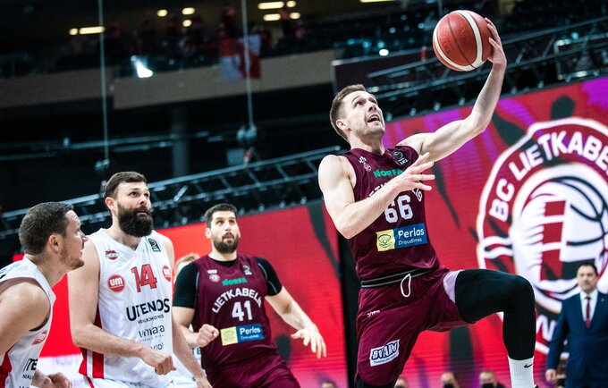„Lietkabelis“ skriaudė oponentus (BNS nuotr.)