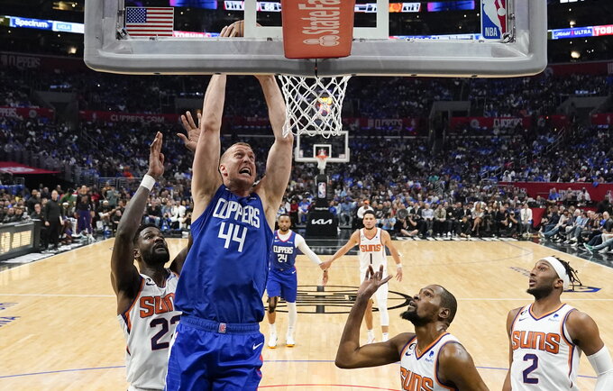 M.Plumlee pasuko į Fyniksą (Scanpix nuotr.)