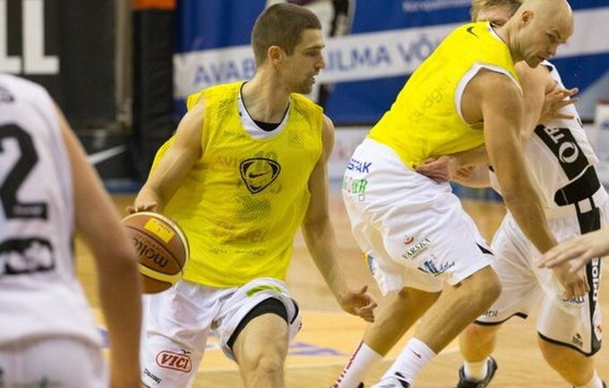 E.Ežerskis pelnė 3 taškus