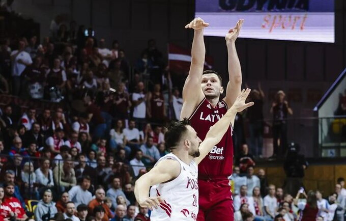R.Lomažas pelnė 9 taškus (FIBA nuotr.)