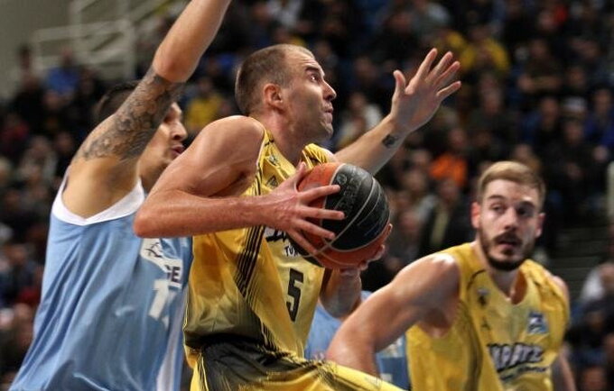 T.Delininkaitis pelnė 6 taškus
