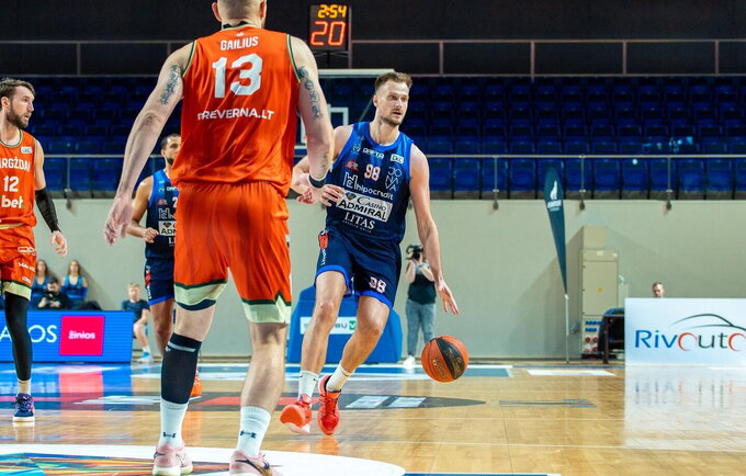 Dž.Slavinskas tempė į priekį jonaviečius
