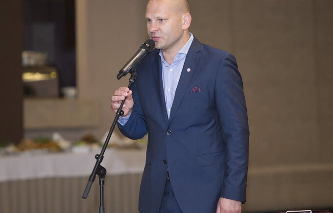 M.gnatavičius pralaimėjo bylą pirmoje instancijoje (www.kavolelis.lt)