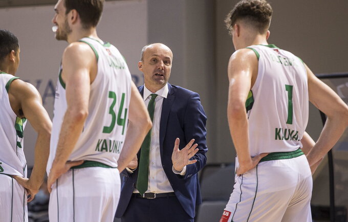 J.Zdovcas rengiasi artėjančiai išvykai (LKL nuotr.)