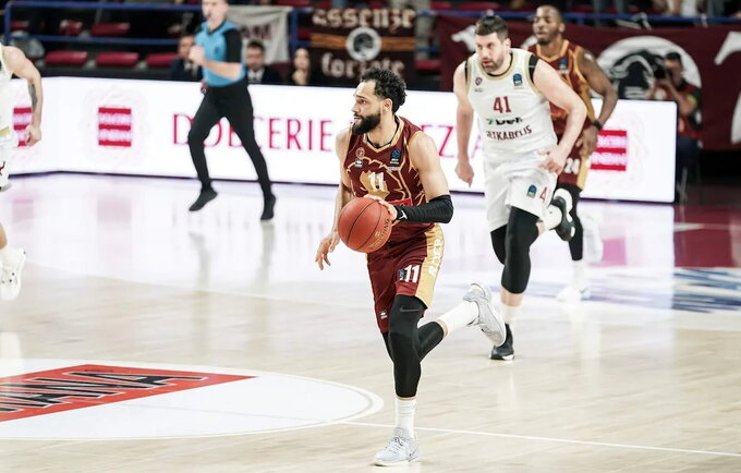 T.Ennisas keliasi į Eurolygą (Euroleague.net)