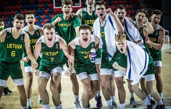 Aštuoniolikmečiai iškovojo pergalę (FIBA Europe nuotr.)