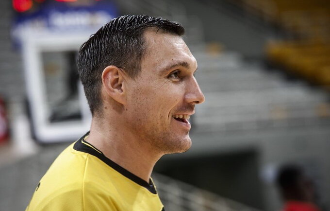 J.Mačiulis atkovojo 8 kamuolius (FIBA Europe nuotr.)