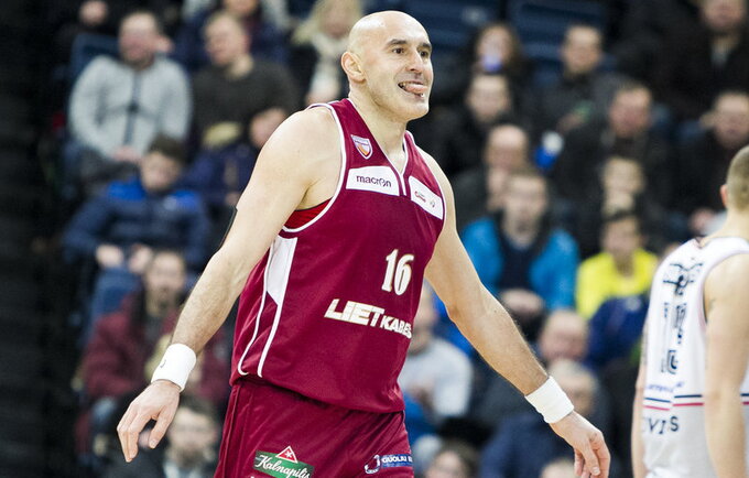 Sirgalius domina „Lietkabelio“ ir „Lietuvos ryto“ dvikova ketvirtfinalyje (www.kavolelis.lt)