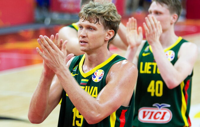 M.Kuzminskas šmaikštavo apie epizodą (BNS nuotr.)