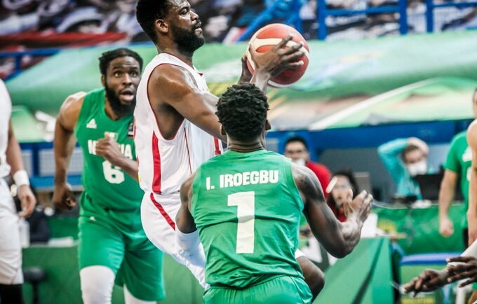 Nigerijos rinktinė tvarkosi su koronavirusu (FIBA nuotr.)