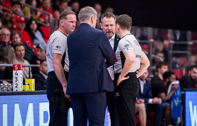 Treneriai išgirdo sprendimą apie vieno arbitro netektį („Betsafe-LKL“ nuotr.)