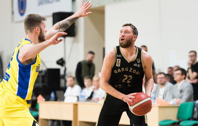 M.Runkauskas vėl žais LKL (Dainius Lukšta, NKL)