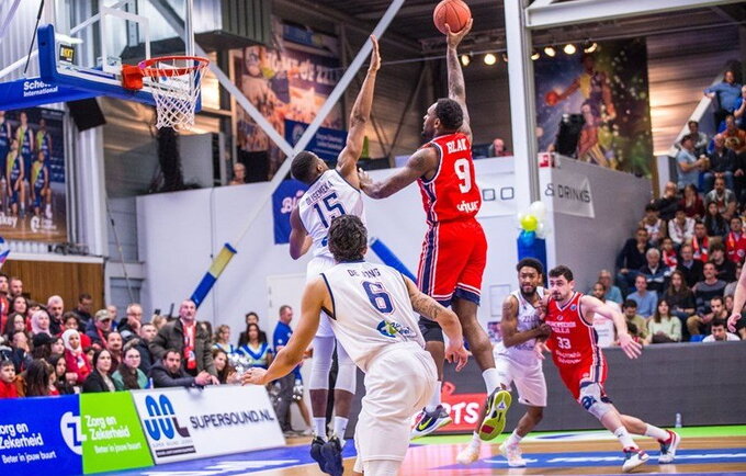 T.Blackas grįžta į Eurolygą (FIBA nuotr.)