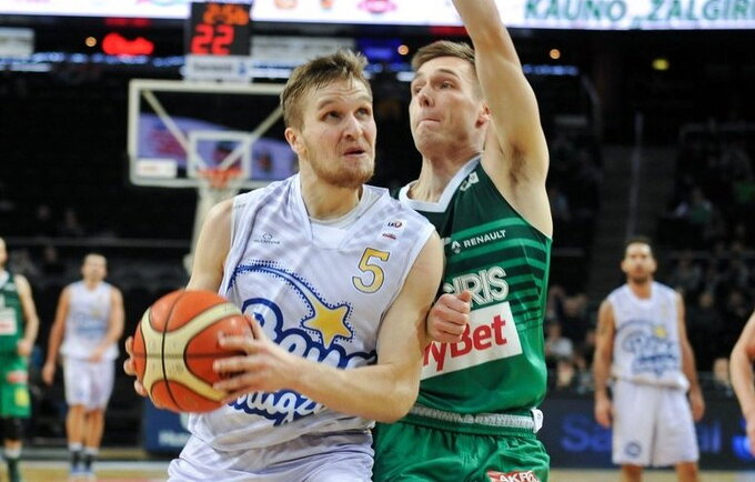J.Tamulis sulaukia didžiausio pasitikėjimo (Žygimantas Gedvila, Fotodiena.lt)