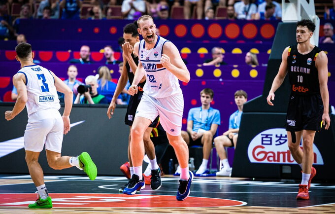 T.Hlinasonas žibėjo, bet pergalės nenukalė (FIBA nuotr.)
