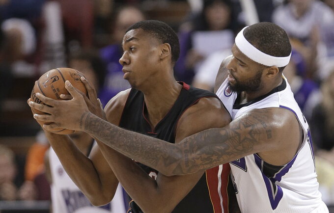 H.Whiteside'as šį sezoną stebina NBA gerbėjus (Scanpix nuotr.)
