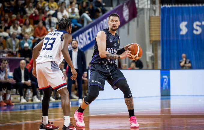 M.Normantas skirstė perdavimus (FIBA Europe nuotr.)