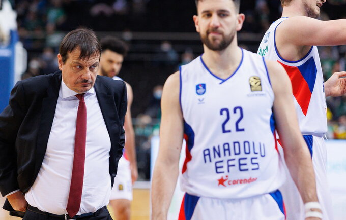 „Anadolu Efes“ savaitę praleis rimtyje (BNS nuotr.)