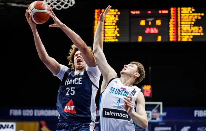 Z.Perrinas vedė prancūzus į titulą (FIBA nuotr.)