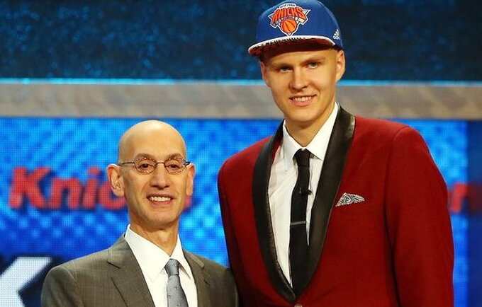 K.Porzingis buvo pasiriktas aukščiausiai iš visų Sevilijos ekipos žaidėjų (Scanpix nuotr.)