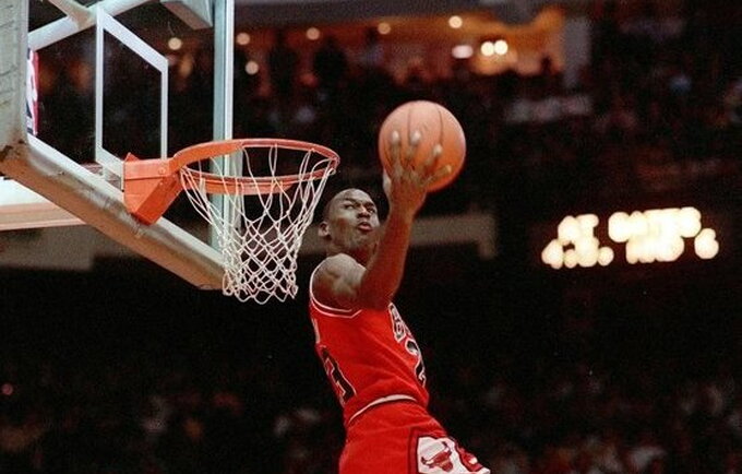 NBA primins gerbėjams M.Jordano mačus (Scanpix nuotr.)