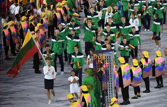 Olimpiados atidaryme žygiavo Lietuvos delegacija (Scanpix nuotr.)