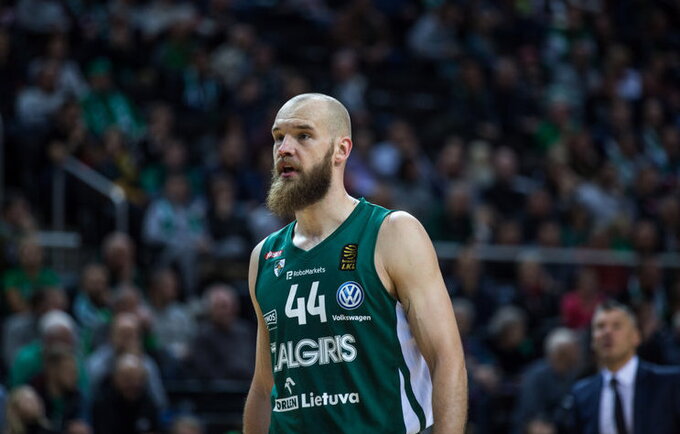 „Budučnost“ – „Žalgiris“ mačo skaičiai: A.Kavaliausko benefisas, tritaškių tradicijos, rezervai ir mažiausias rezultatyvumas