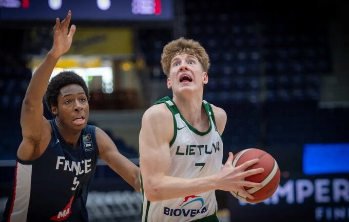 K.Jakučionis užėmė aukščiausią poziciją (FIBA nuotr.)