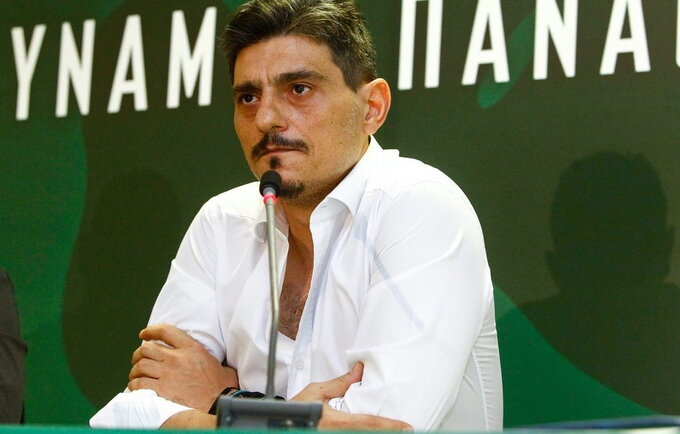 Giannakopoulos („Facebook“ nuotr.)