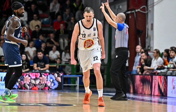 E.Bendžius pelnė 18 taškų