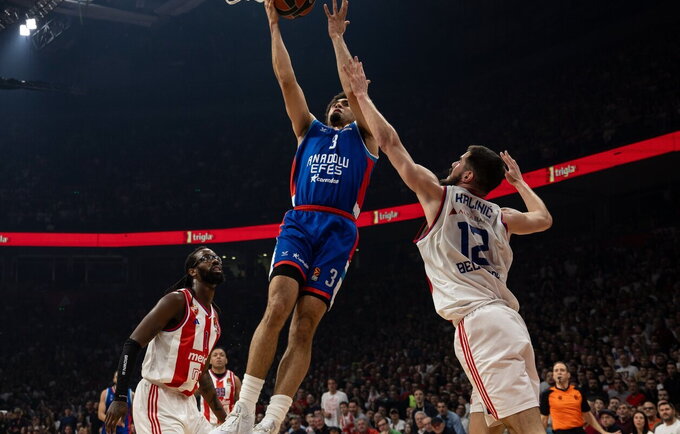 „Anadolu Efes“ triumfavo