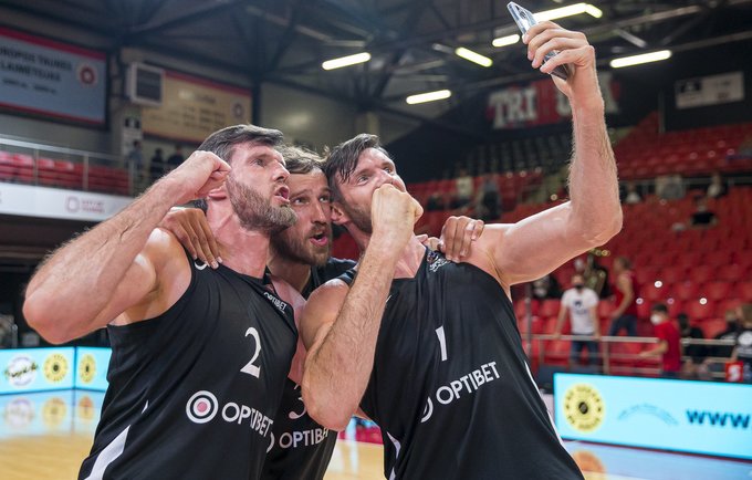 Lavrinovičiai gali žaisti ir toliau („Optibet Summer League“ nuotr.)