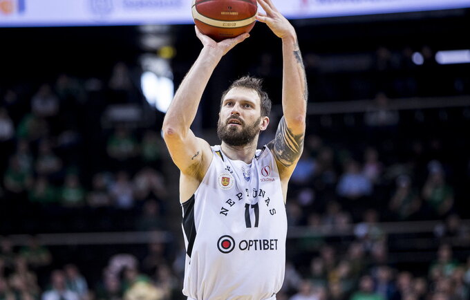 E.Želionis žais Azijoje (LKL nuotr.)
