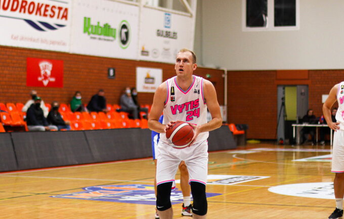 A.Pukelis vedė į pergalę Šakių komandą (Nuotr. NKL)