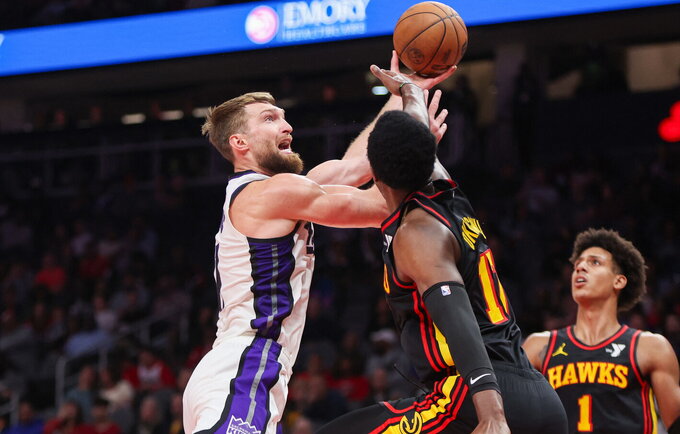 D.Sabonis geriausiai kovojo dėl kamuolių (Scanpix nuotr.)