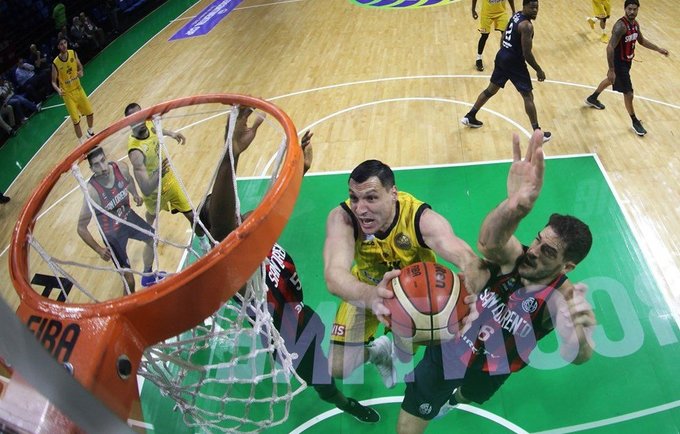 J.Mačiulis prastai atakavo krepšį (FIBA Europe nuotr.)