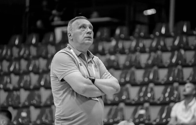 A.Juknevičiaus mirė