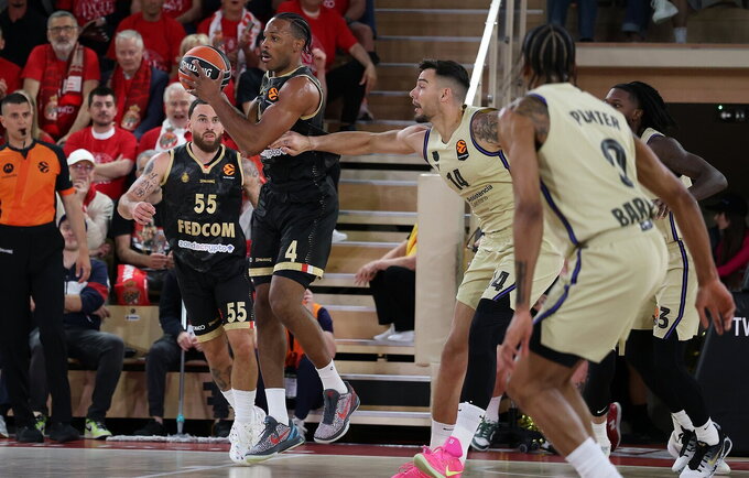 J.Blossomgame'as pelnė 23 taškus