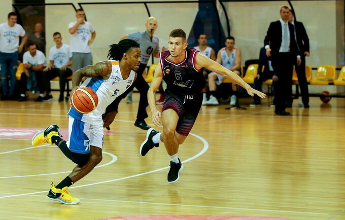 J.Riley sumetė 35 taškus
