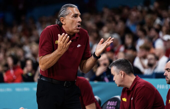 S.Scariolo perėmė komandos vairą (FIBA nuotr.)
