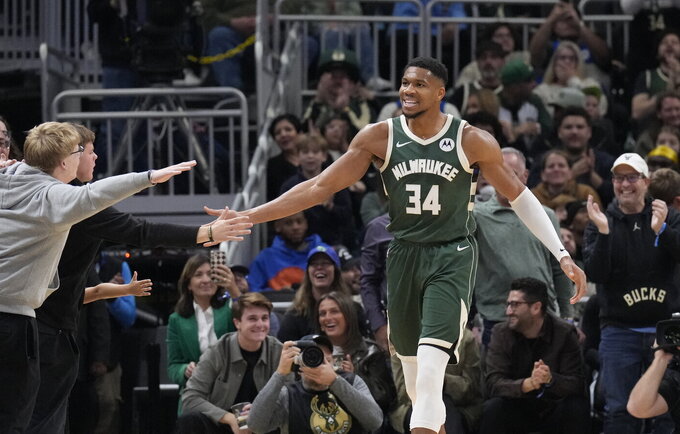 G.Antetokounmpo buvo šalia trigubo dublio (Scanpix nuotr.)