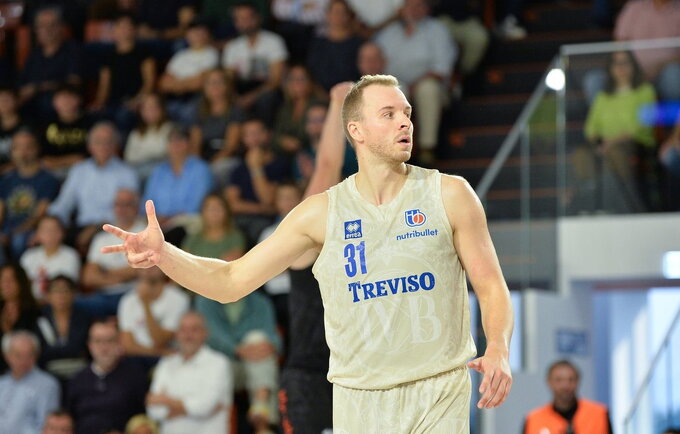 O.Olisevičius pelnė 7 taškus