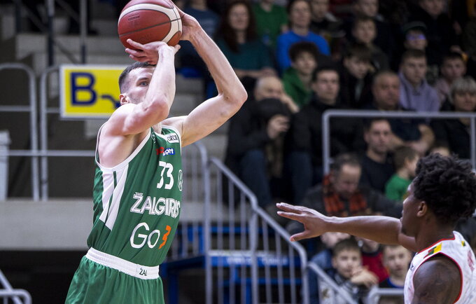 T.Dimša išbandė jėgas su D.Giedraičiu (LKL nuotr.)