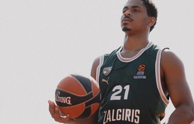 Kauniečiai pristatė naujus marškinėlius (www.zalgiris.lt nuotr.)