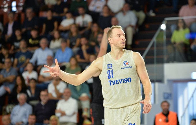 O.Olisevičius pelnė 9 taškus