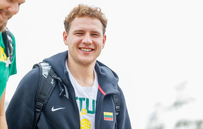 R.Jokubaitis jaunimo rinktinei prognozuoja medalį (BNS nuotr.)