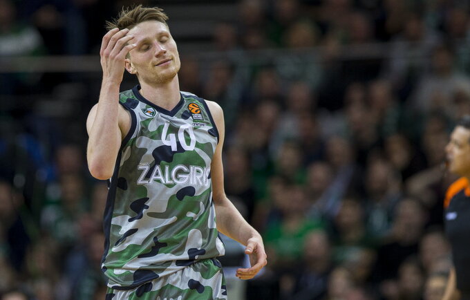 M.Grigonis parodė įgūdžius virtuvėje (BNS nuotr.)