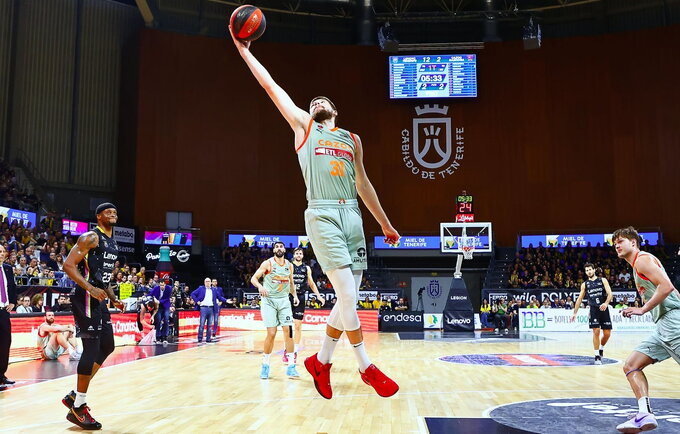 R.Giedraitis pelnė 9 taškus