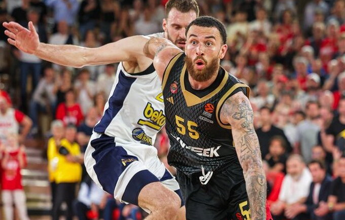 M.Jamesas pelnė 31 tašką